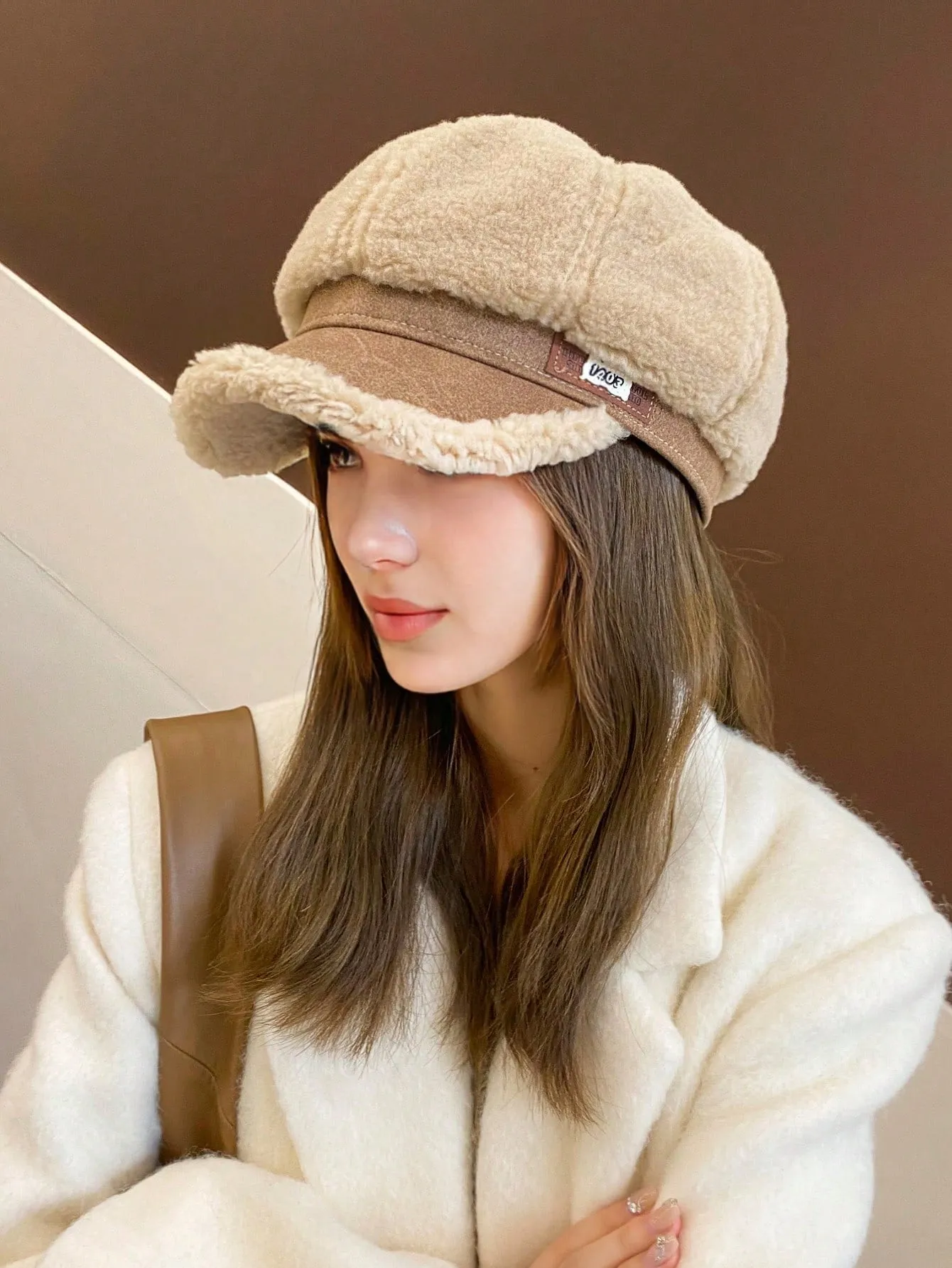 1pc Solid Color Duckbill Cap - Beige