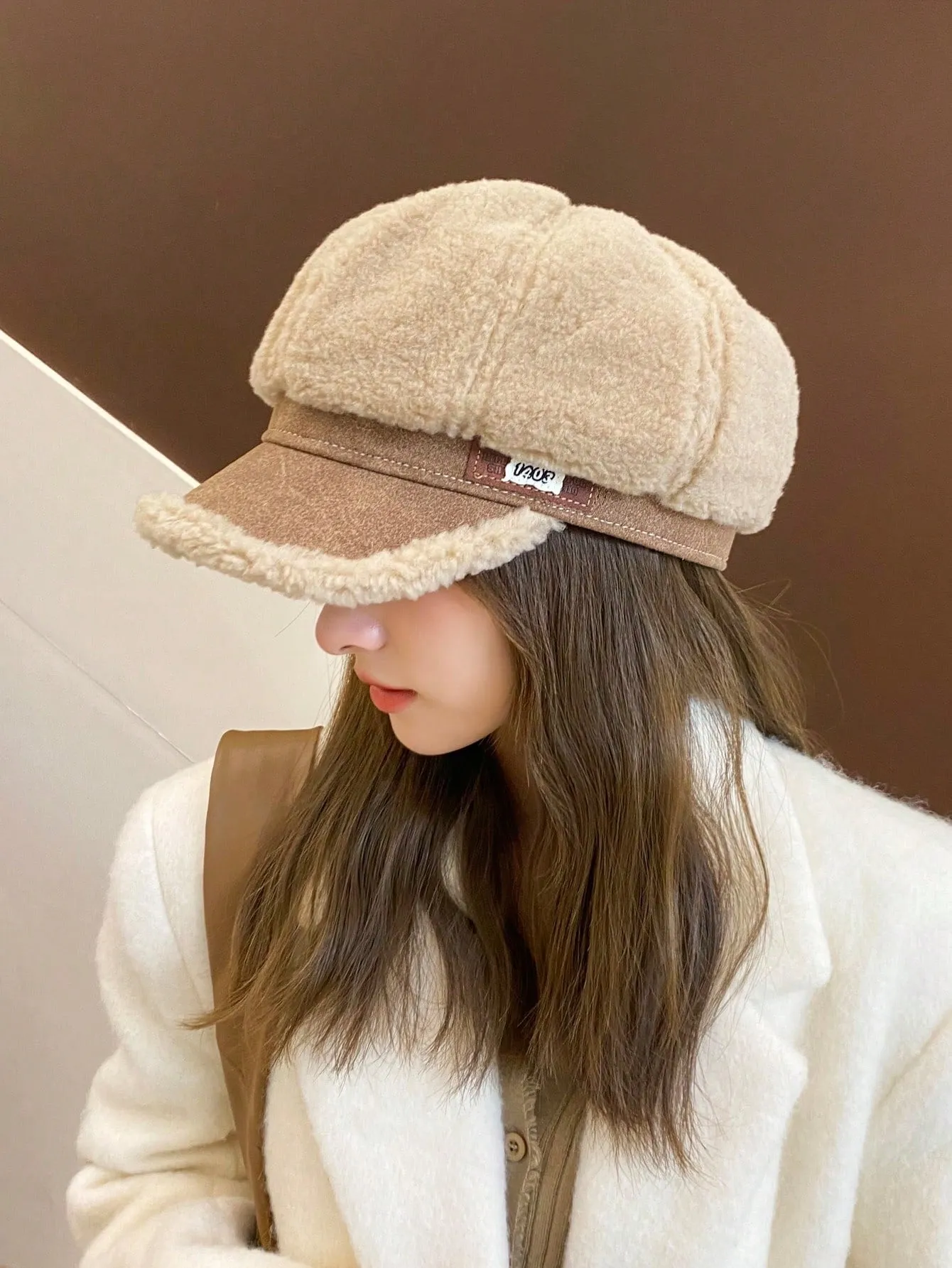 1pc Solid Color Duckbill Cap - Beige