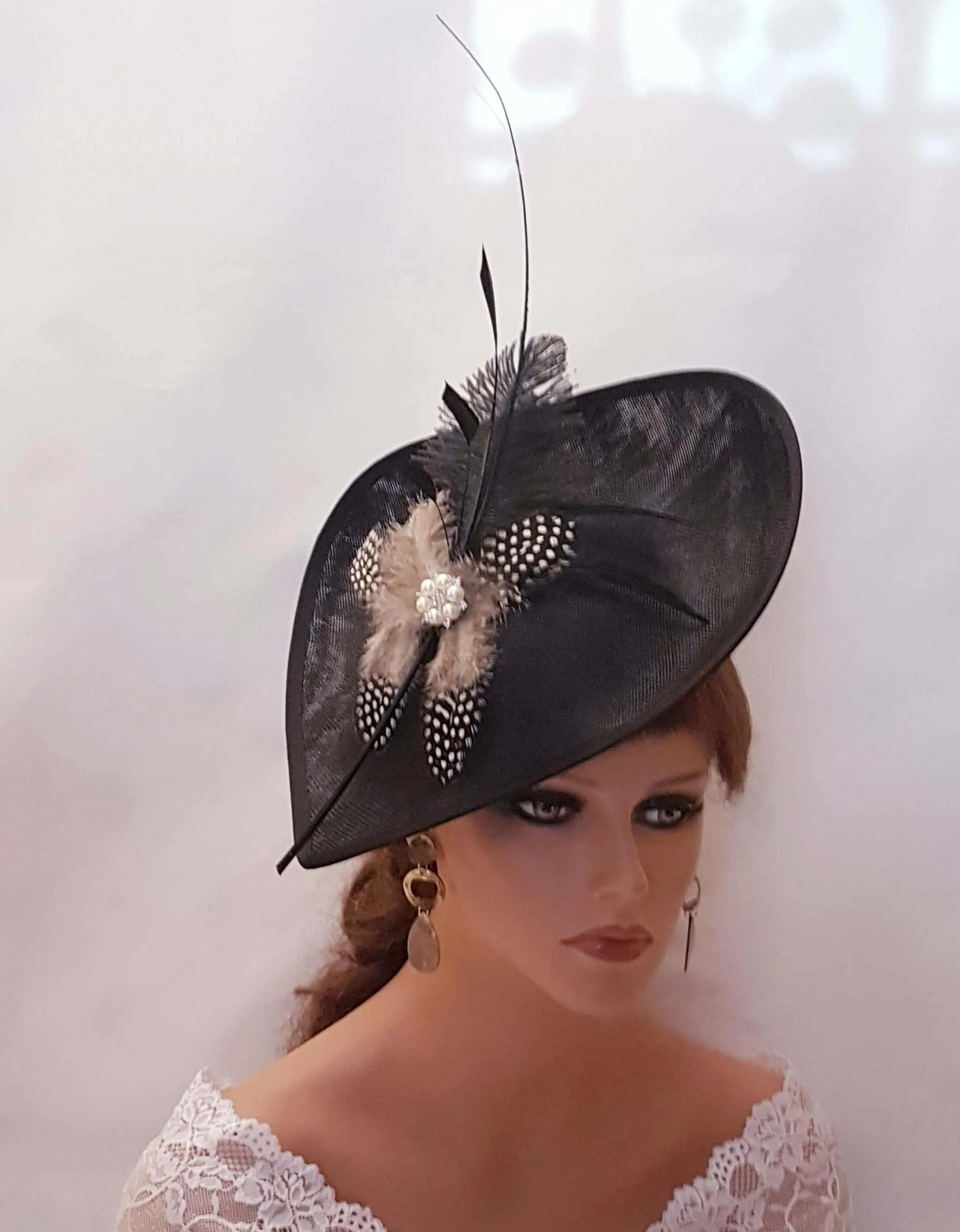 BLACK  HAT Fascinator with Long quill Feather Ostrich feather Womens  Wedding Ceremoney Hatinator Cocktail Ascot Hat fascinator Kentucky hat