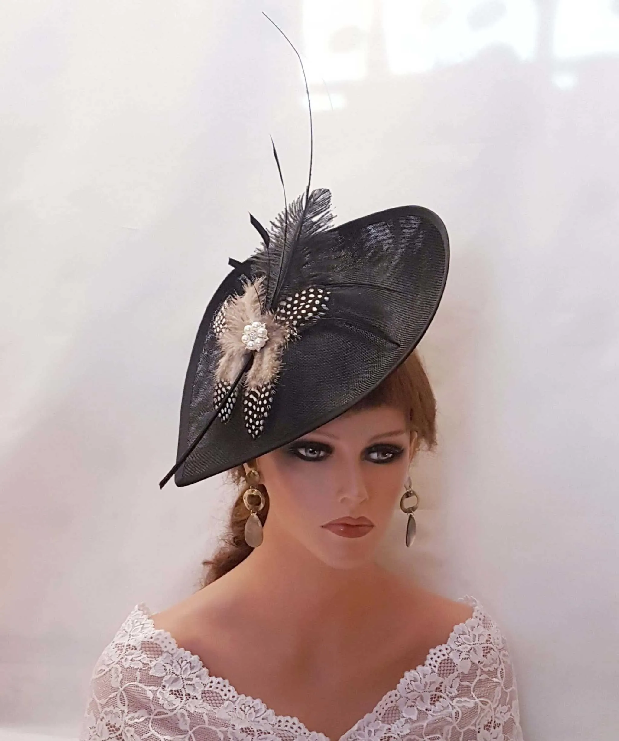 BLACK  HAT Fascinator with Long quill Feather Ostrich feather Womens  Wedding Ceremoney Hatinator Cocktail Ascot Hat fascinator Kentucky hat