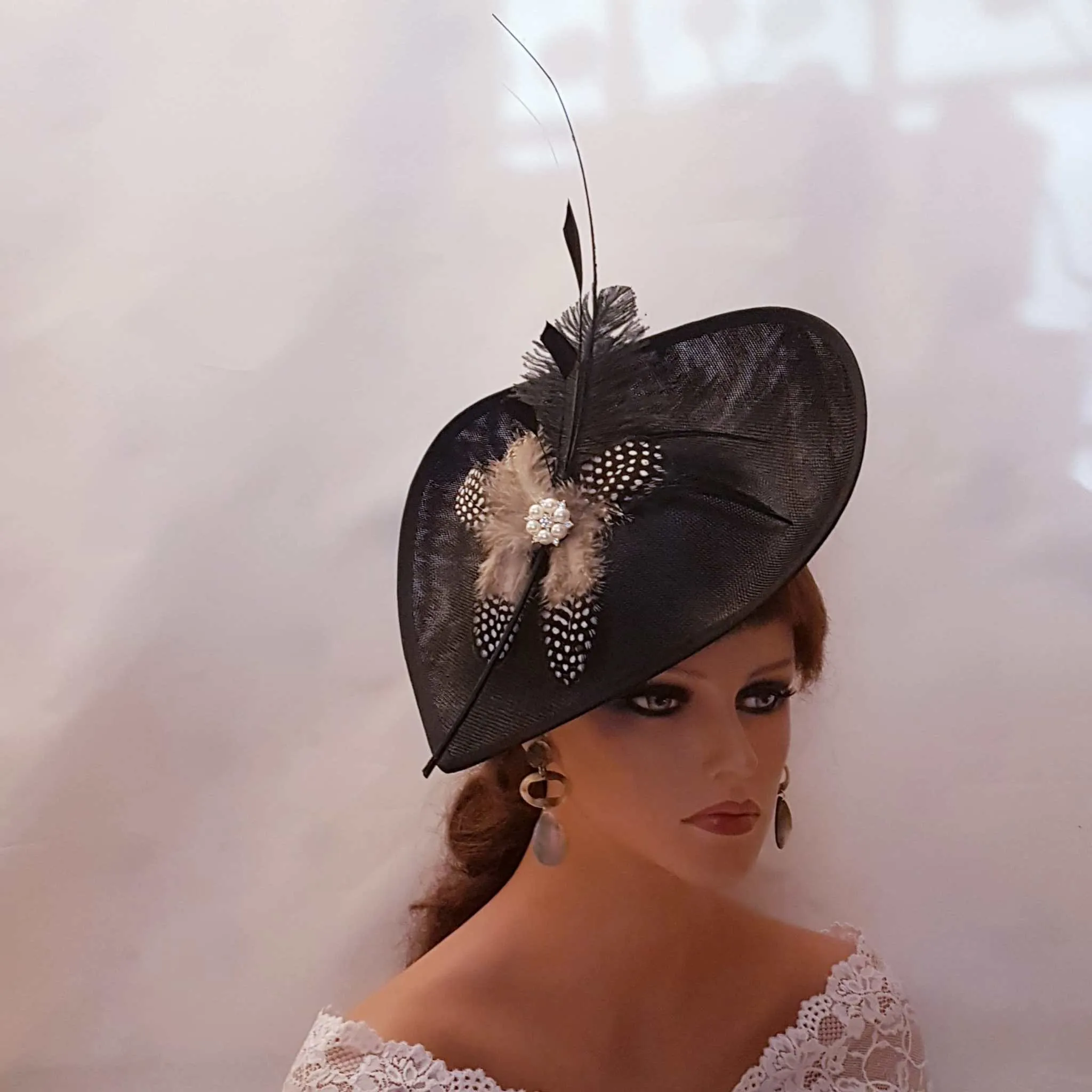 BLACK  HAT Fascinator with Long quill Feather Ostrich feather Womens  Wedding Ceremoney Hatinator Cocktail Ascot Hat fascinator Kentucky hat