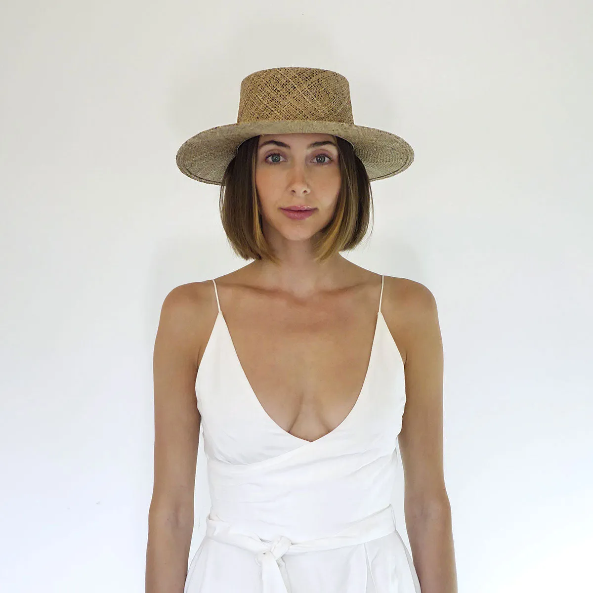 Desmona Boater