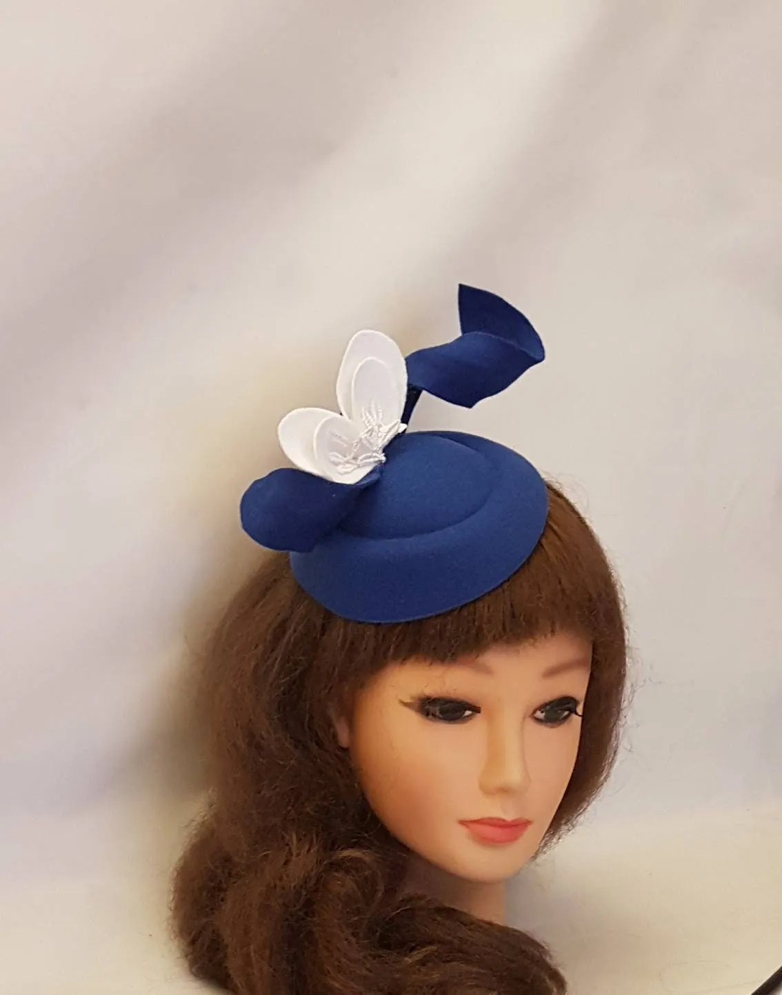 Fascinator Hat Royalblue fascinator #Royal blue hat  felt leaves Ascot hat fascinator Wedding Race,Cocktail hat Church hat  fascinator