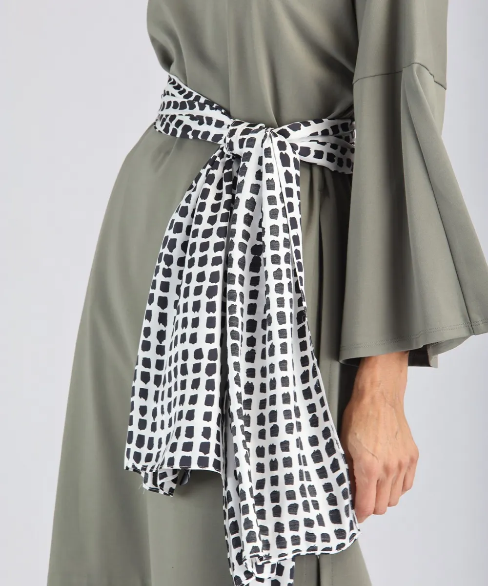 Maya - Black and White Polka