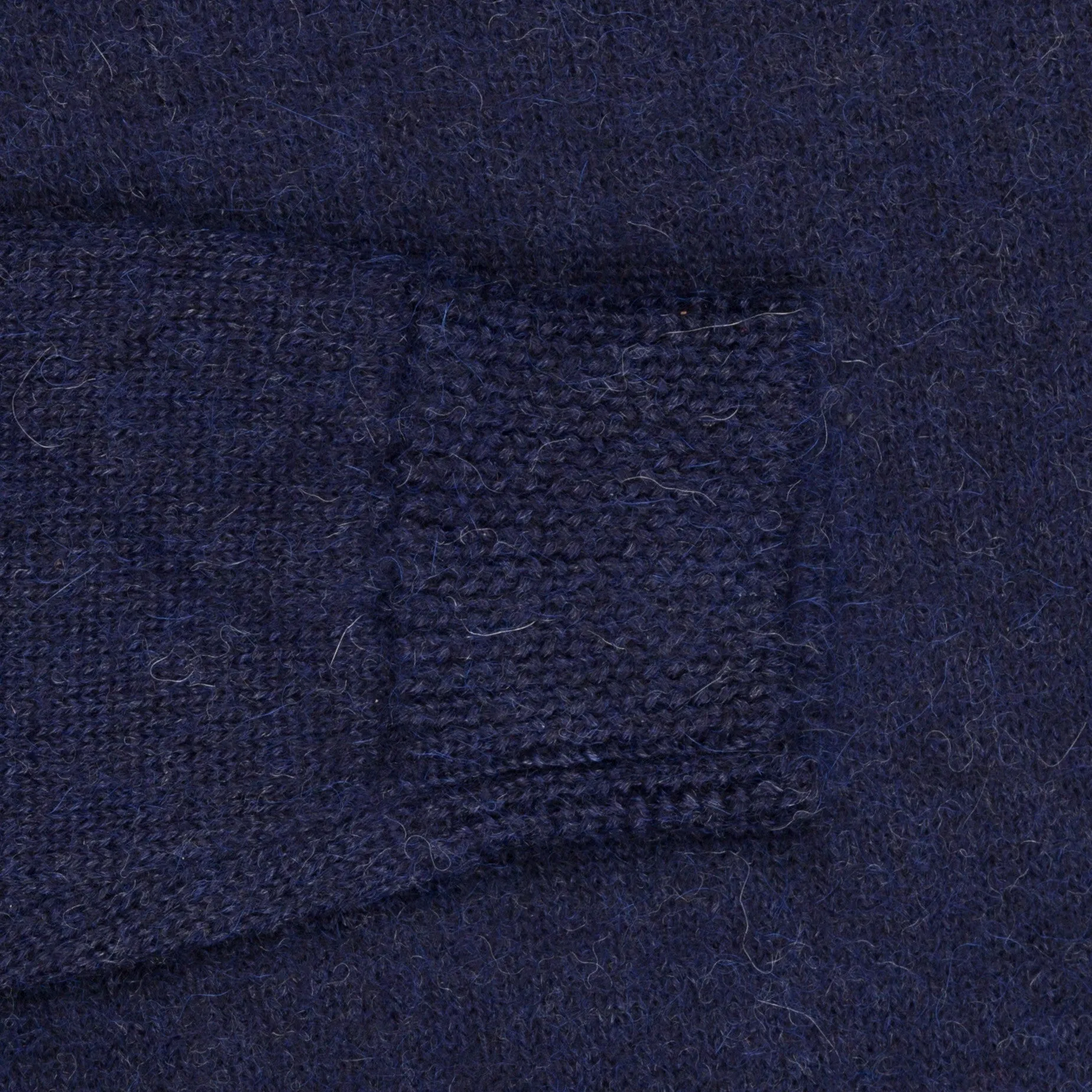 The Elder Statesman Alpaca Lightweight Call her crew Navy