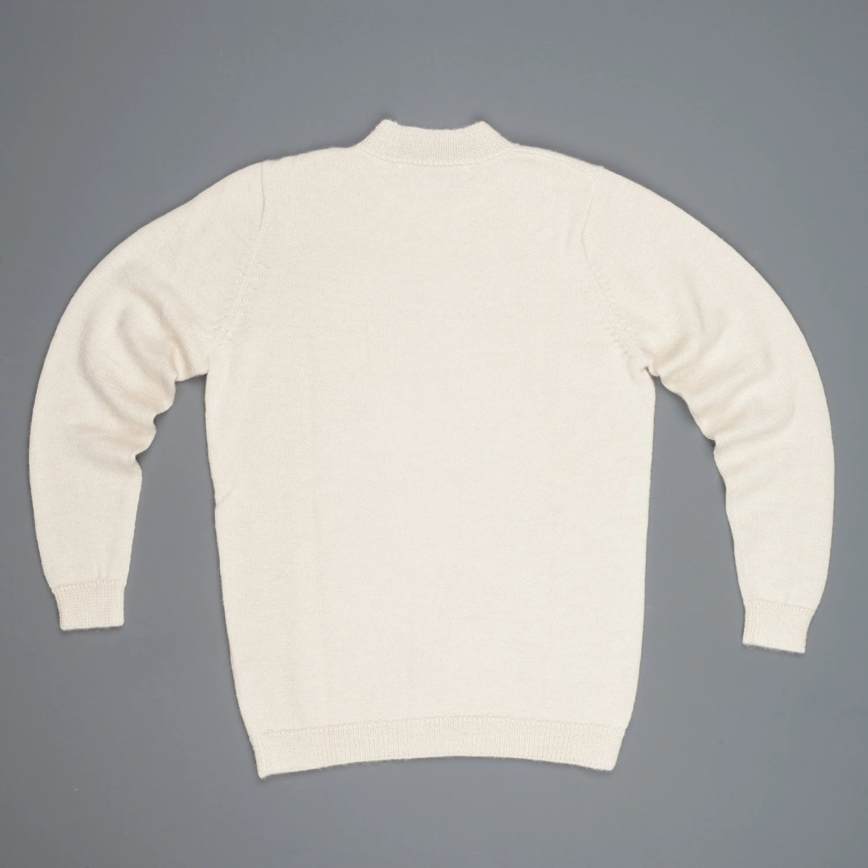 The Elder Statesman Alpaca Lightweight Call her crew White