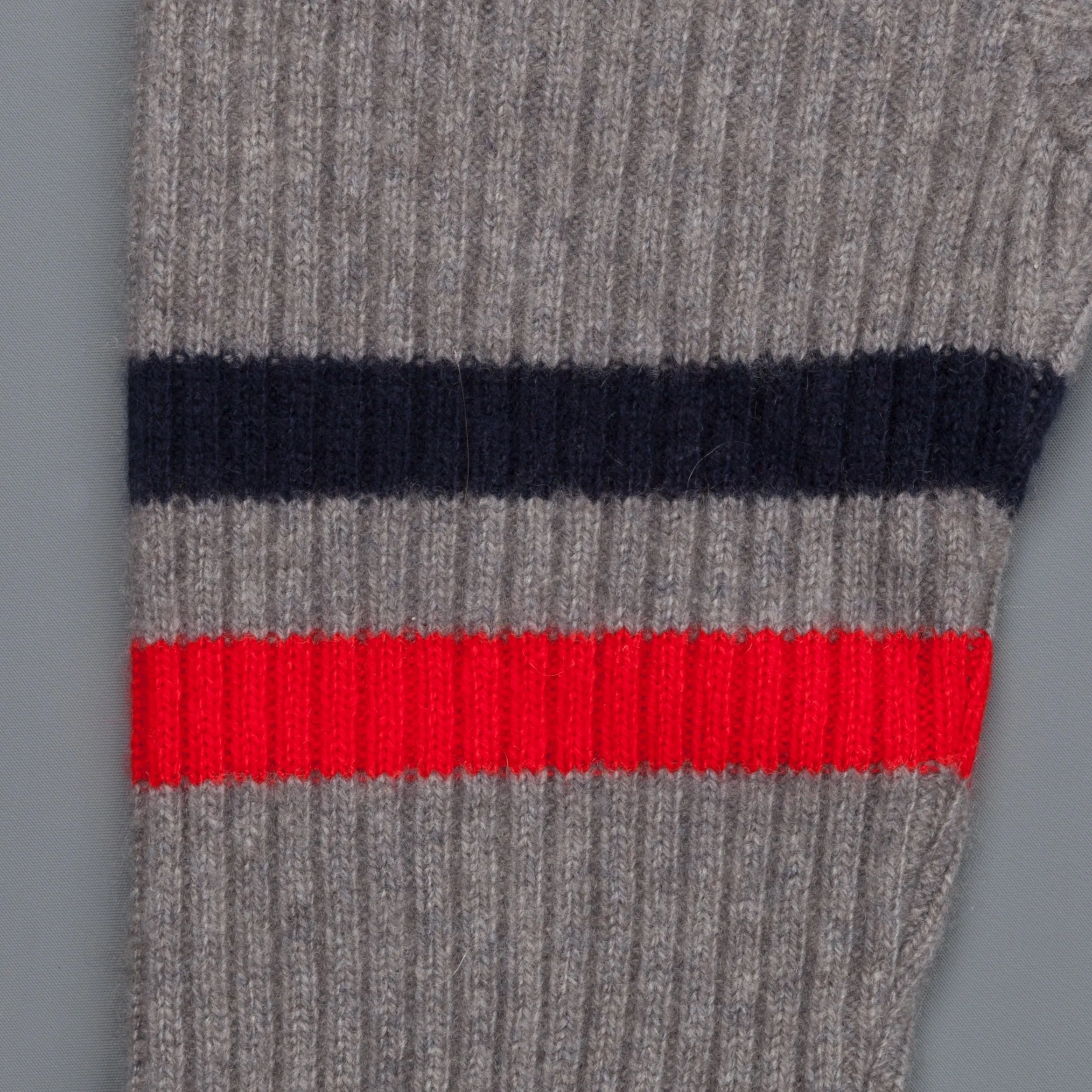 The Elder Statesman for Frans Boone 100% cashmere Odyssey Ribbed Turtleneck Grey Red Navy